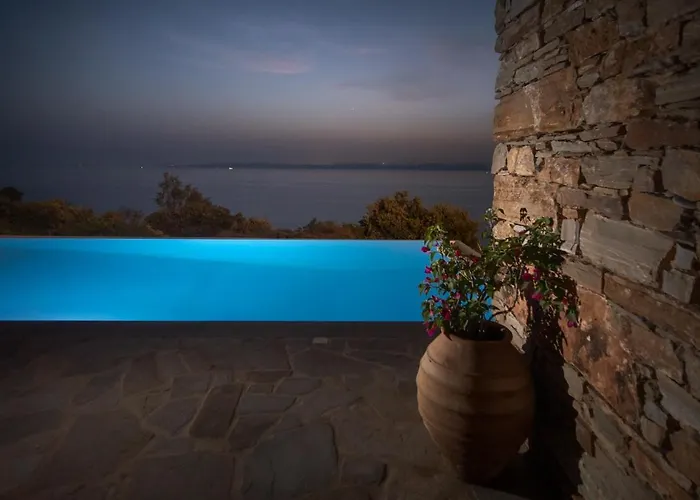 Villa Kea Boho Luxury With Pool & Stunning Views Melissaki